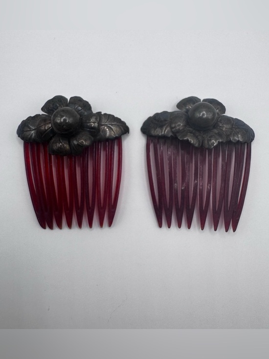 unknown Accessories - Set Of 2 Art Nouveau Era Hair Combs Celluloid Teeth Metal Floral Tops
